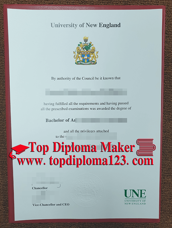University of New England (UNE) Fake Diploma
