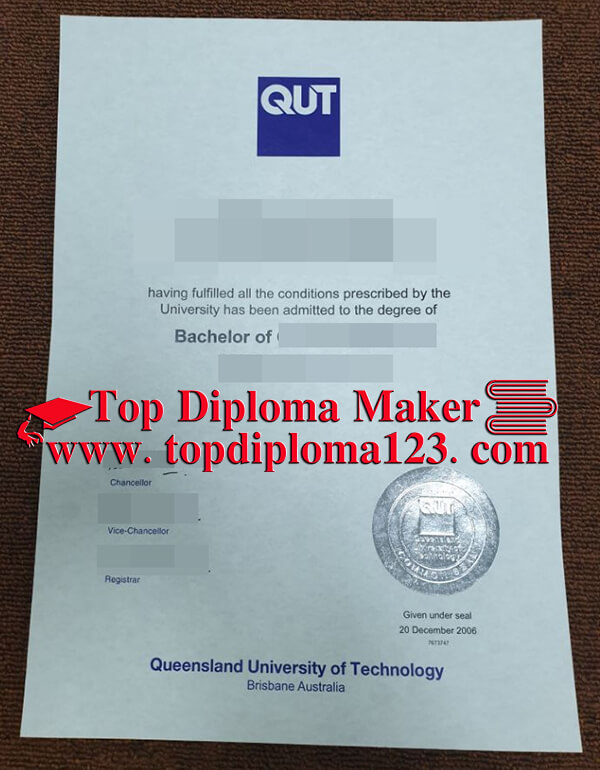  QUT Degree