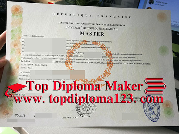 Université de Toulouse II Diploma 